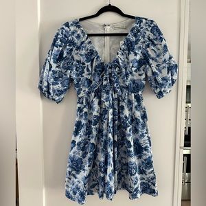 A&F Abercrombie Puff Sleeve Floral Mini Dress